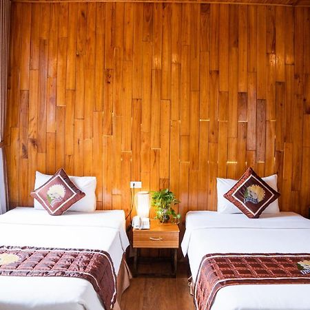 ตัมก็อก ดีบี วิลลา Hotel นิญบิ่ญ ภายนอก รูปภาพ